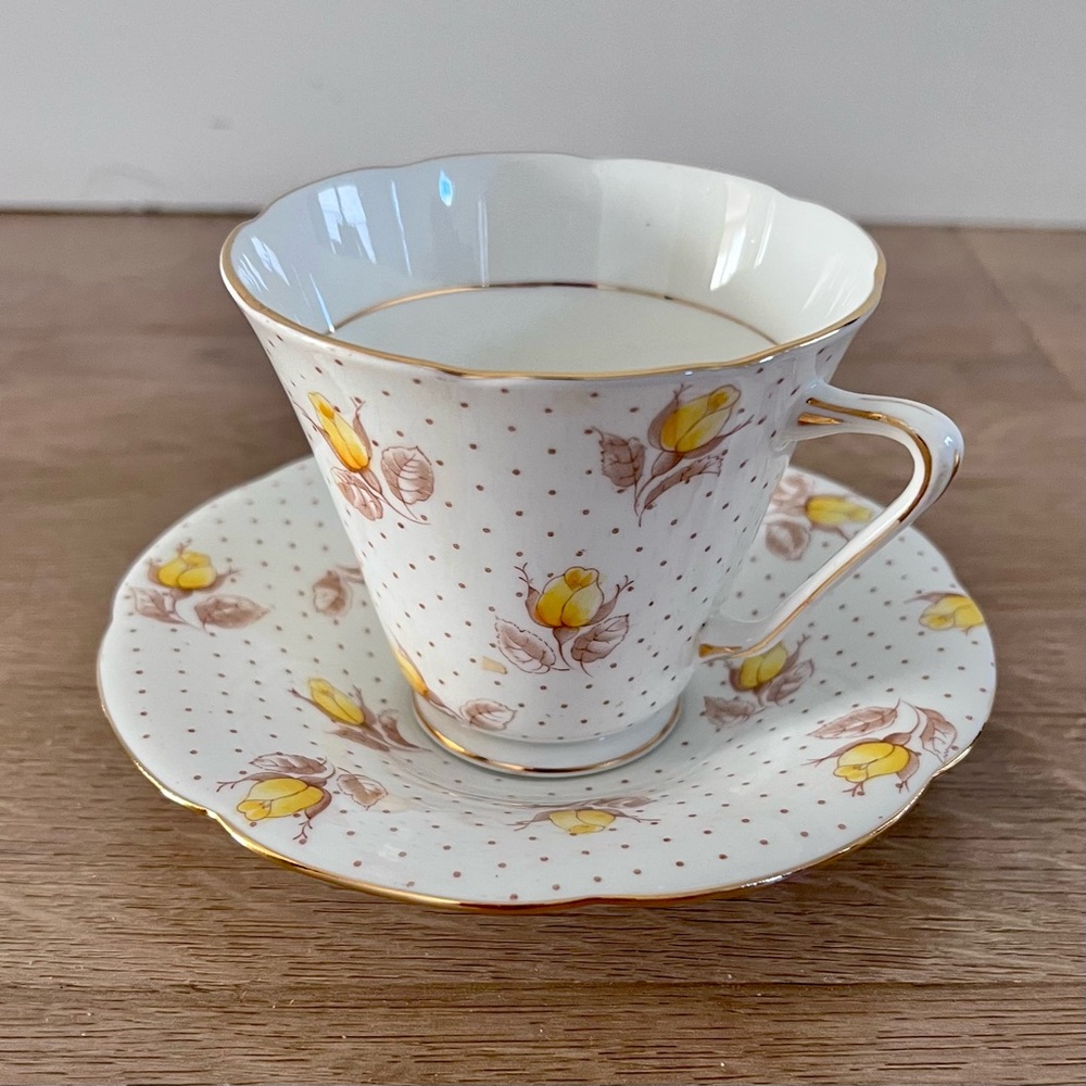 Vintage Royal Grafton Fine Bone‎ China Made in England Yellow Rose Cup & Saucer